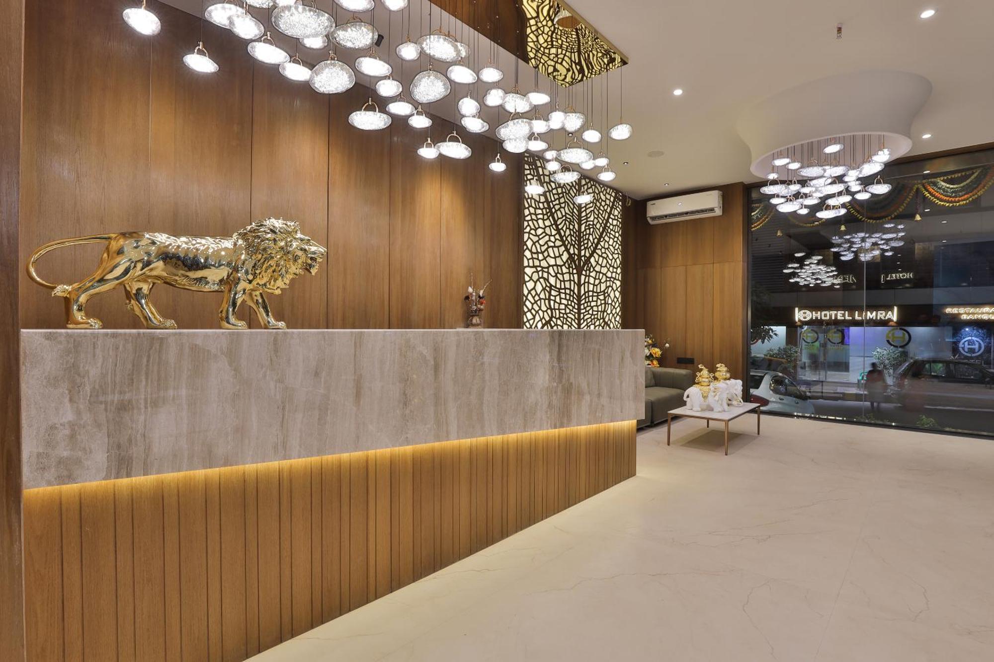 Hotel Elements Сурат Экстерьер фото