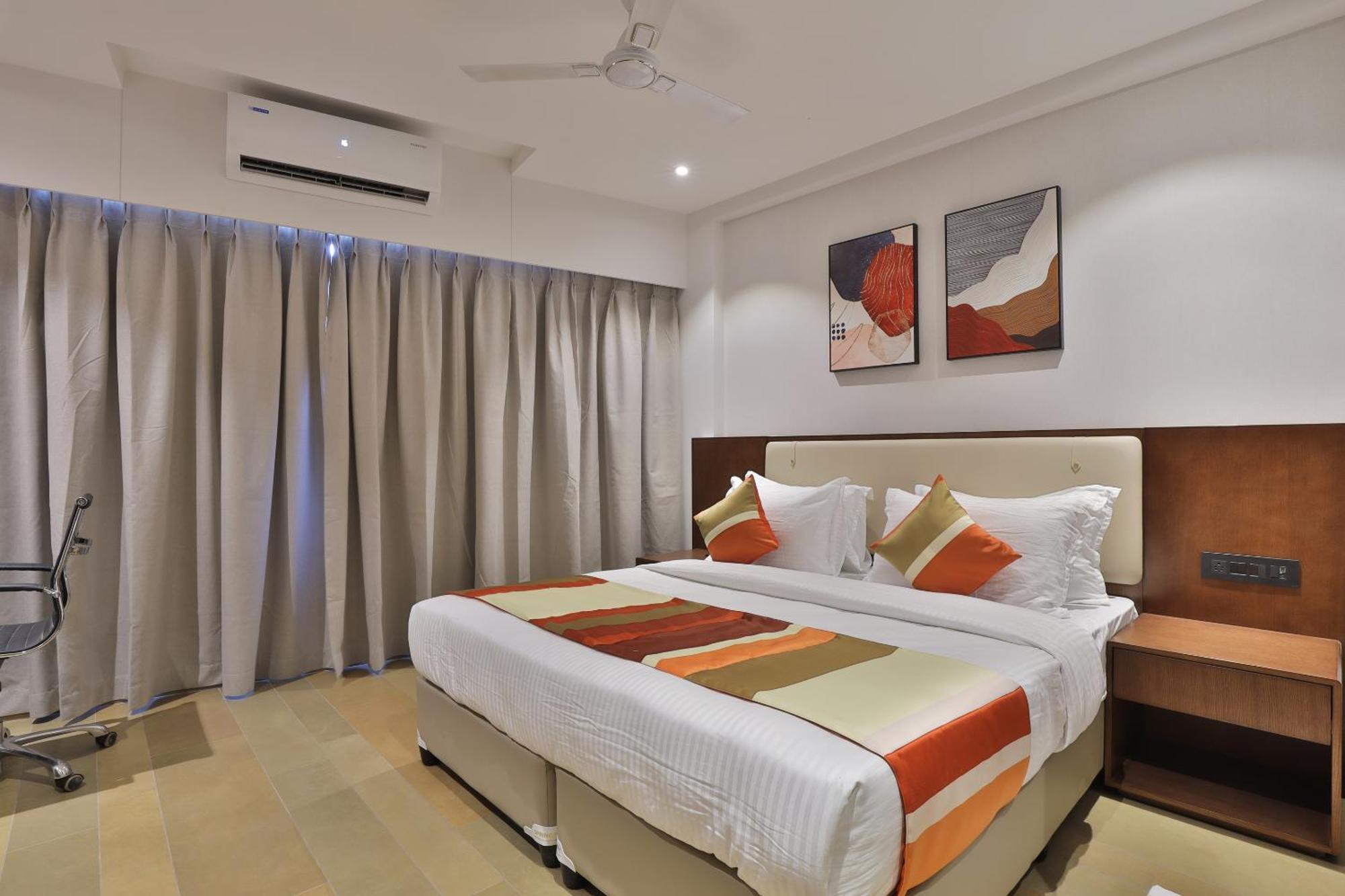 Hotel Elements Сурат Экстерьер фото